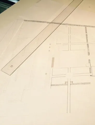 Detail van een tuintekening met maatvoering